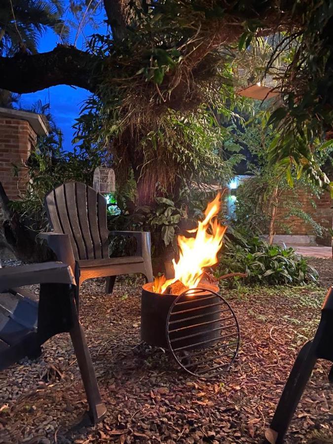 Glamping Urbano 波萨达斯 外观 照片